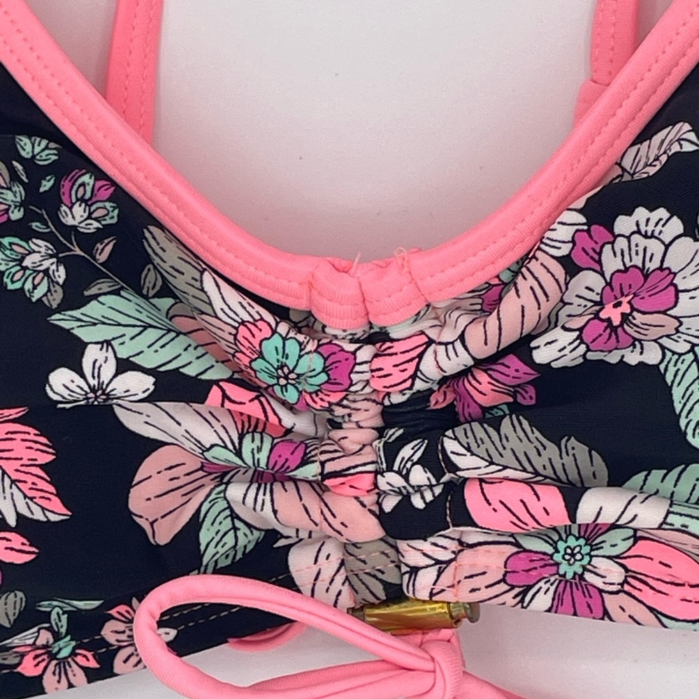 bikini top, black with flowers, pink trim, size medium‎ - Picture 3 of 6